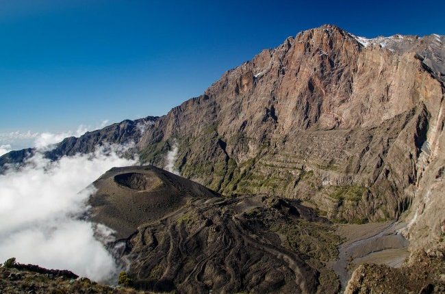 mount meru trekking